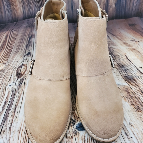 Michael Kors Adams Buckle Detail Ankle Bootie WOMEN DK KHAKI - Picture 5 of 11